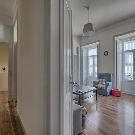 Apartment Almirante Reis Lisbon